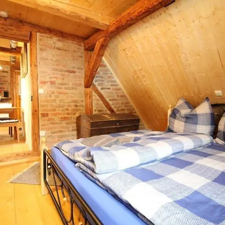 Apartamento In Mit Terrasse, Garten Und Grill Klingenthal